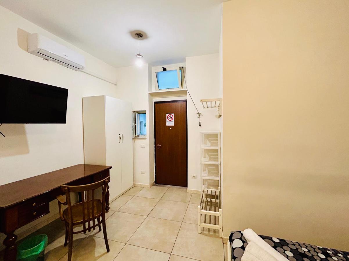 Tribunali Apartments Naples Extérieur photo